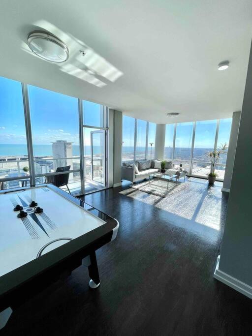 Апартаменты Penthouse In South Loop Чикаго Экстерьер фото